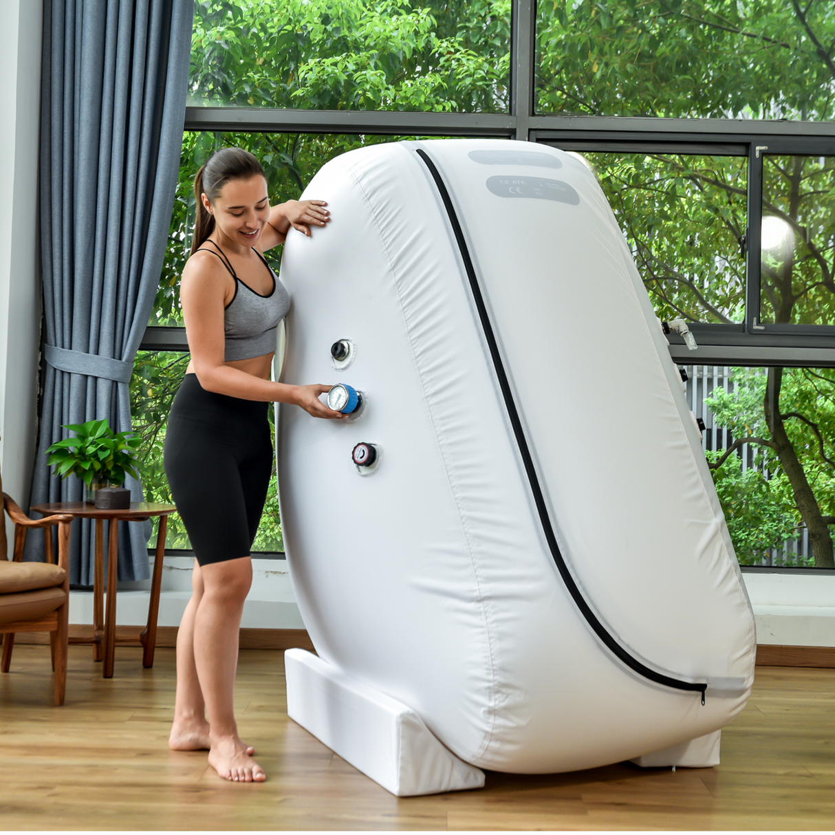 Macy-Pan Hyperbaric Oxygen Therapy Chamber Sitting Type - L1