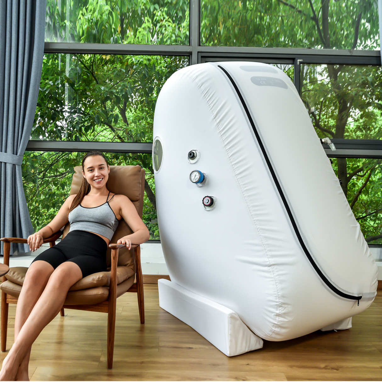 Macy-Pan Hyperbaric Oxygen Therapy Chamber Sitting Type - L1